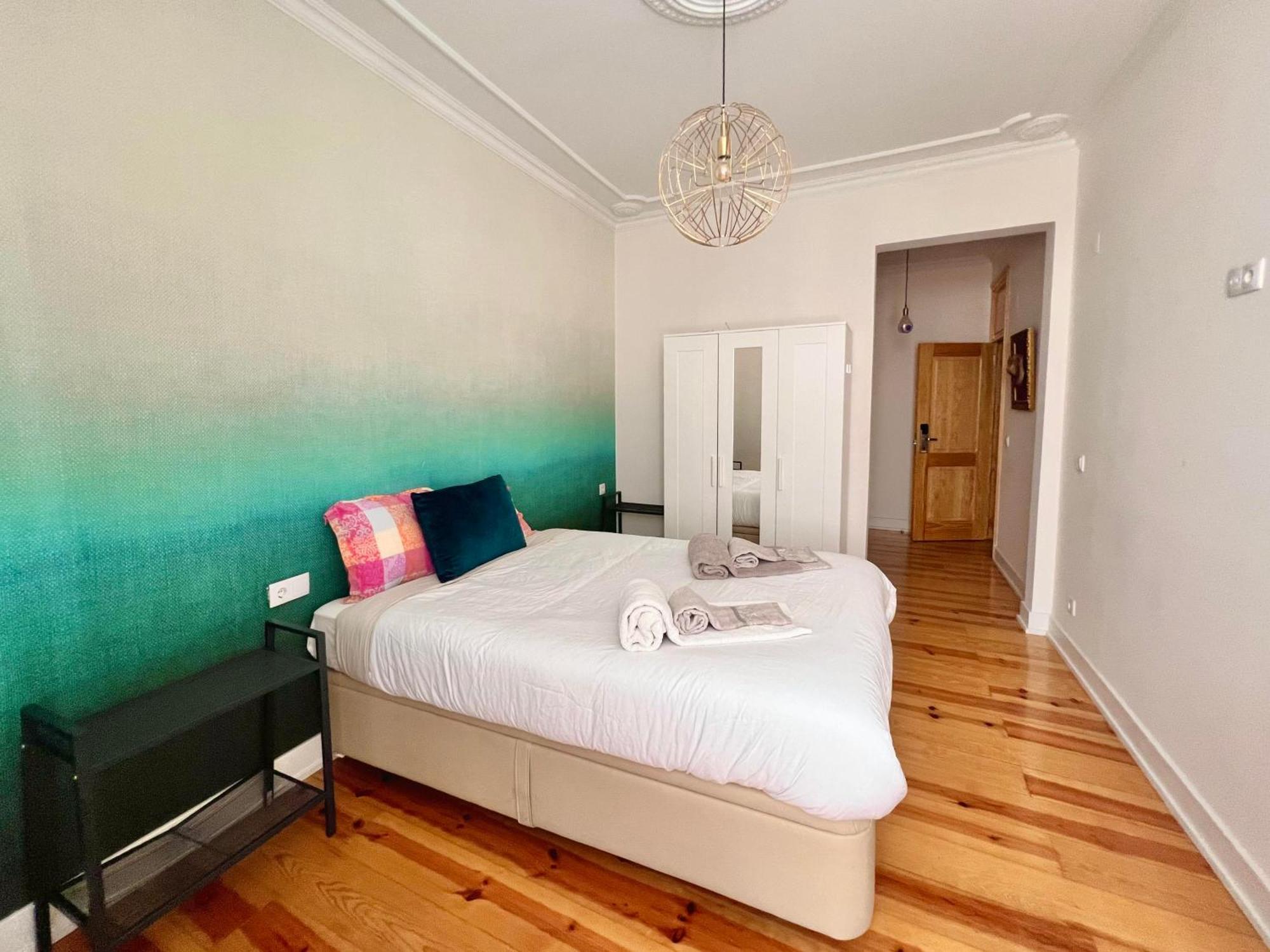 Отель Feelinglisbon Coliving Экстерьер фото